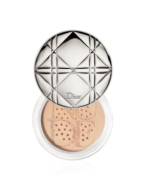 christian dior face powder.